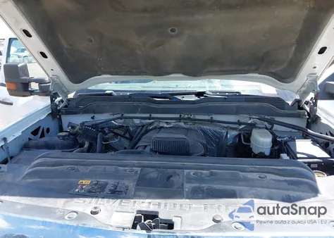 2015 Chevrolet Silverado 2500Hd Wt z USA, uszkodzony, nr VIN 1GC2CUEG8FZ116869